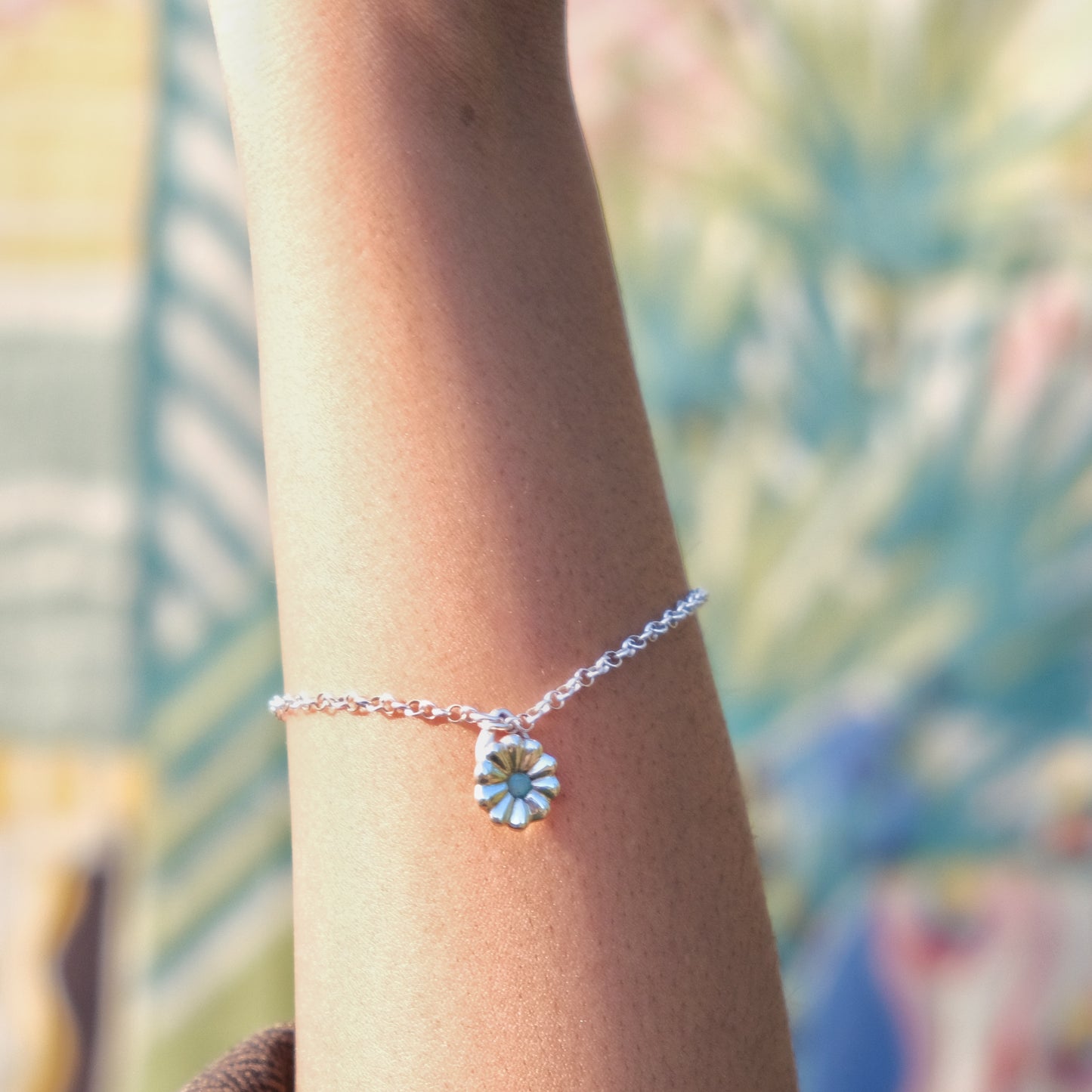 Innocent Daisy on Rolo Chain Bracelet