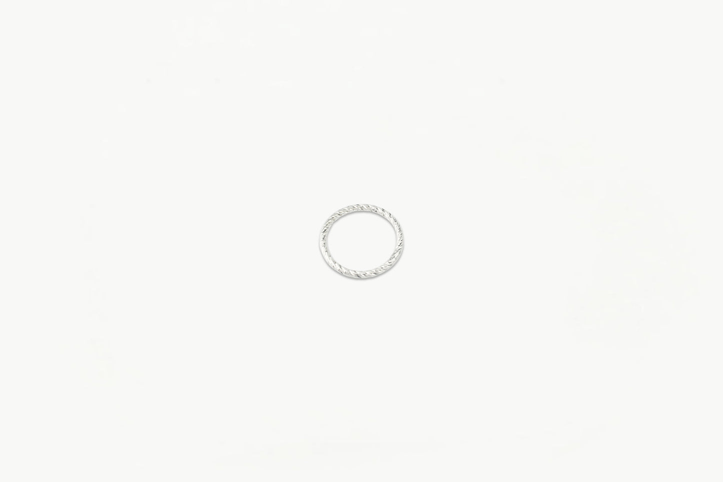 Twist and Shout band ring