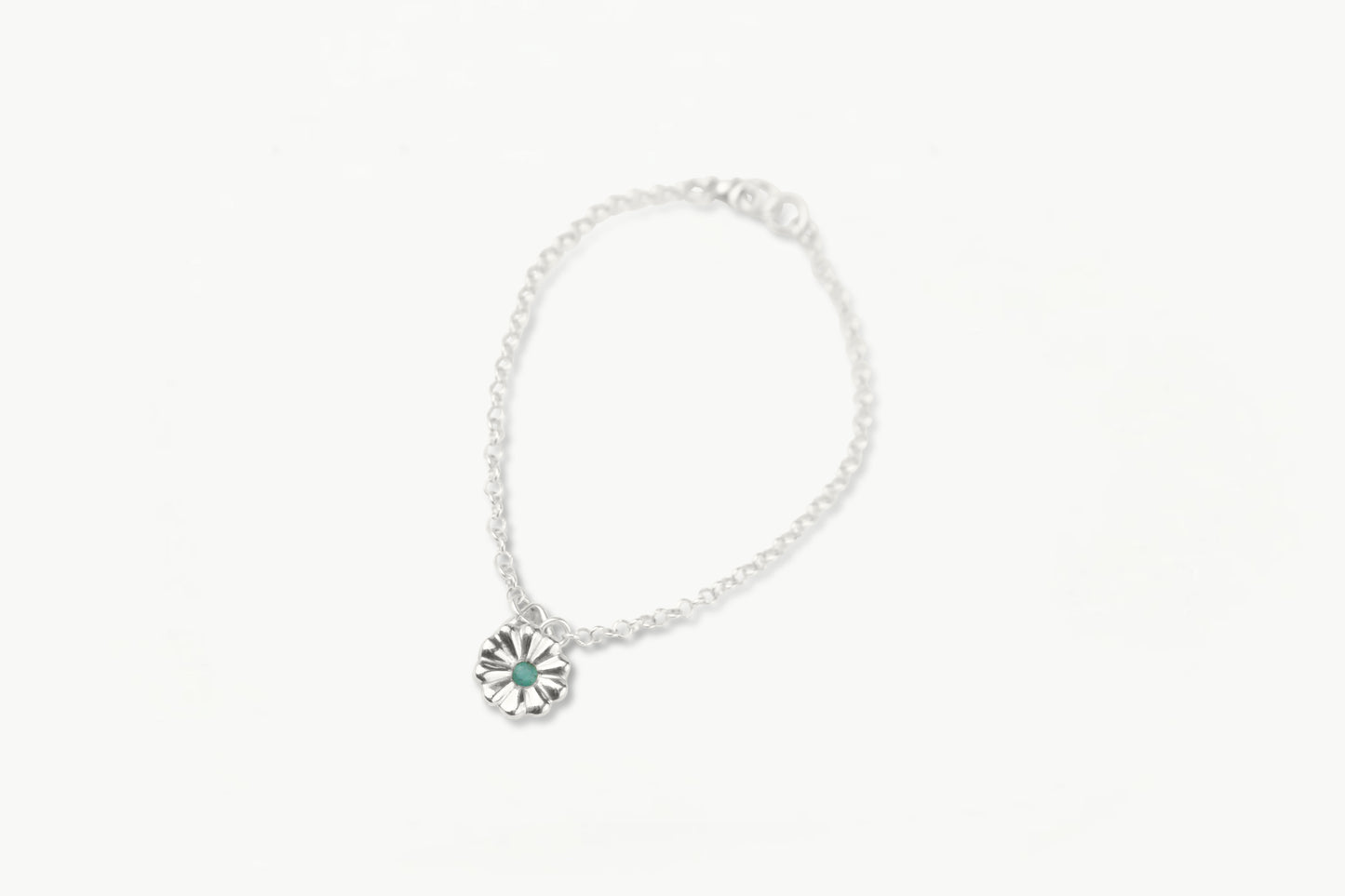 Innocent Daisy on Rolo Chain Bracelet