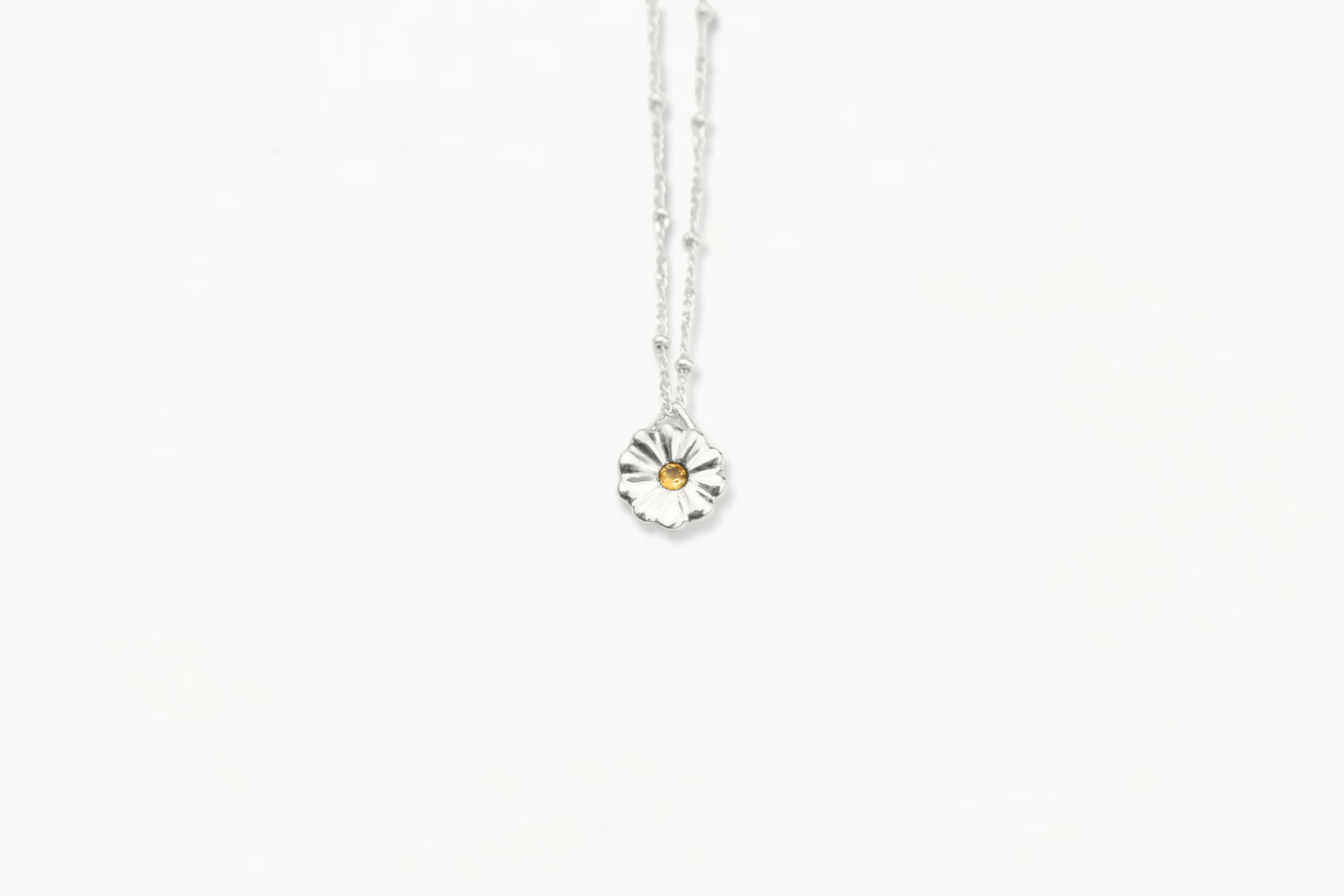 Innocent Daisy Chain