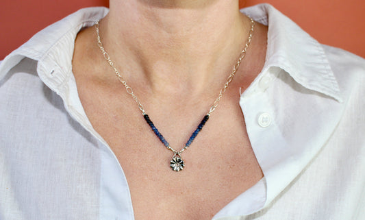 Innocent Daisy Beads & Chain Blue Edition